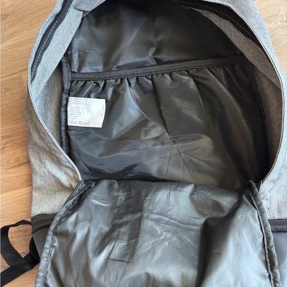 Lotto Soccer Backpack - Picture 7 of 8